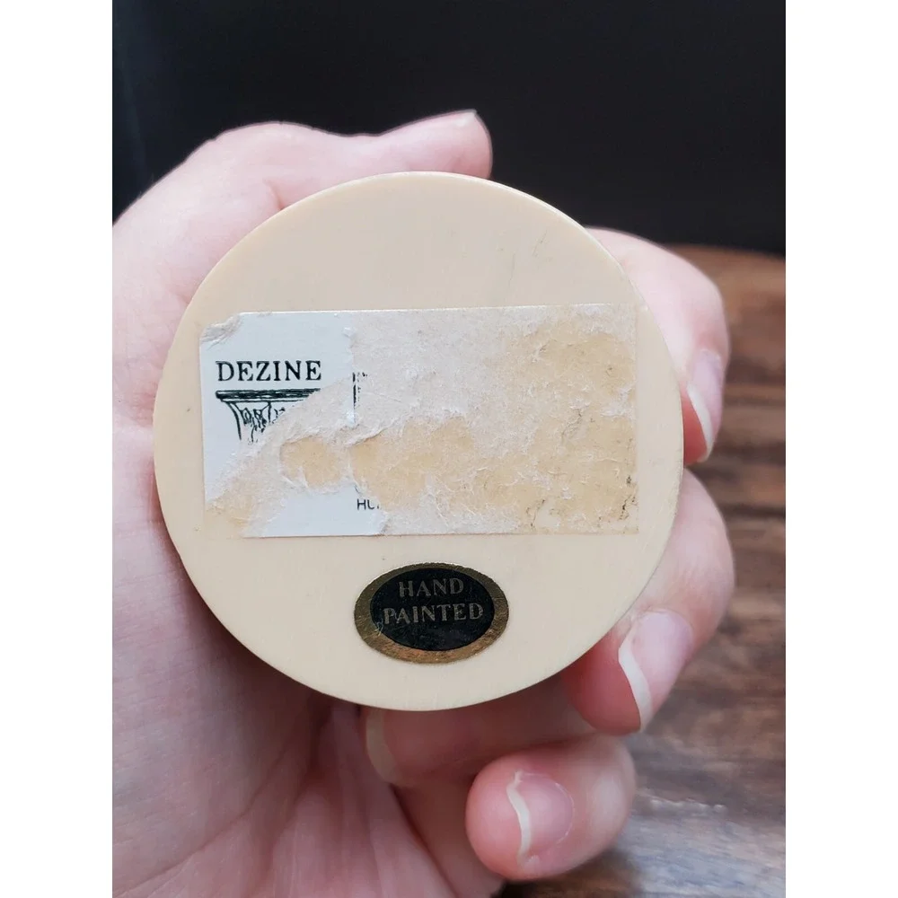 Vintage Elegant Dezine Cake Trinket Box